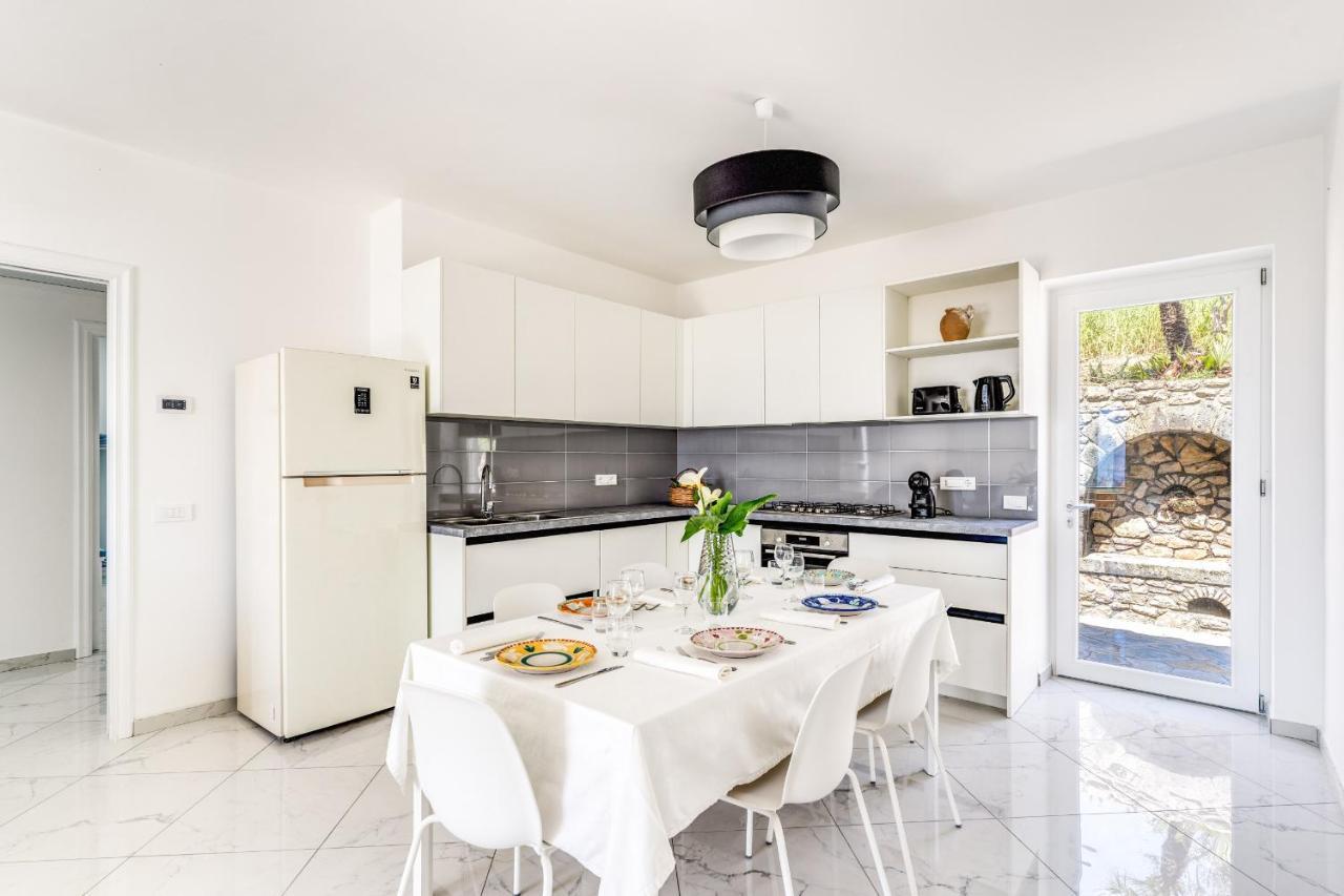 Villa Rusinella Minimalist Retreat With Sea Views Massa Lubrense Exterior foto